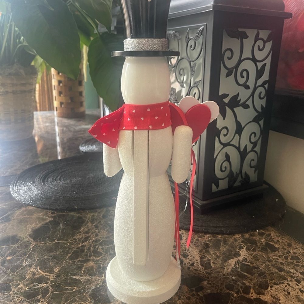 Valentine's Day Snowman Nutcracker! - Picture 2 of 6